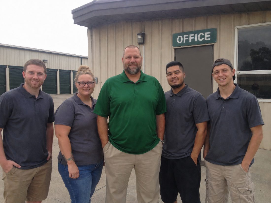 Pest control professionals in Carrollton, TX